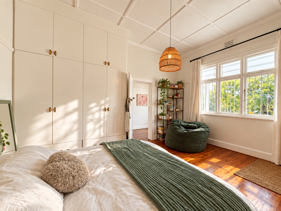 3 Bedroom Property for Sale in Vredehoek Western Cape